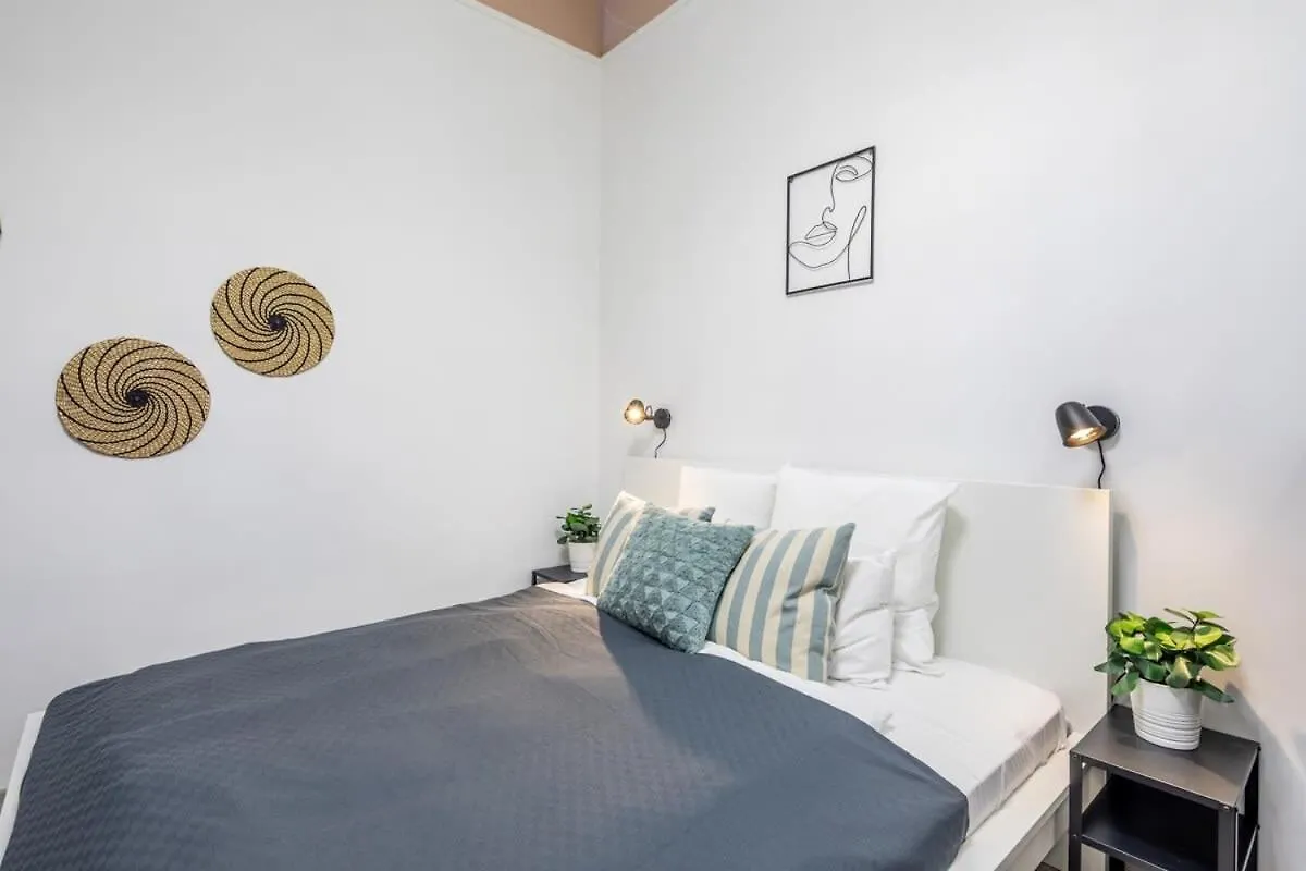 New Central And Convenient Budapest Apartment