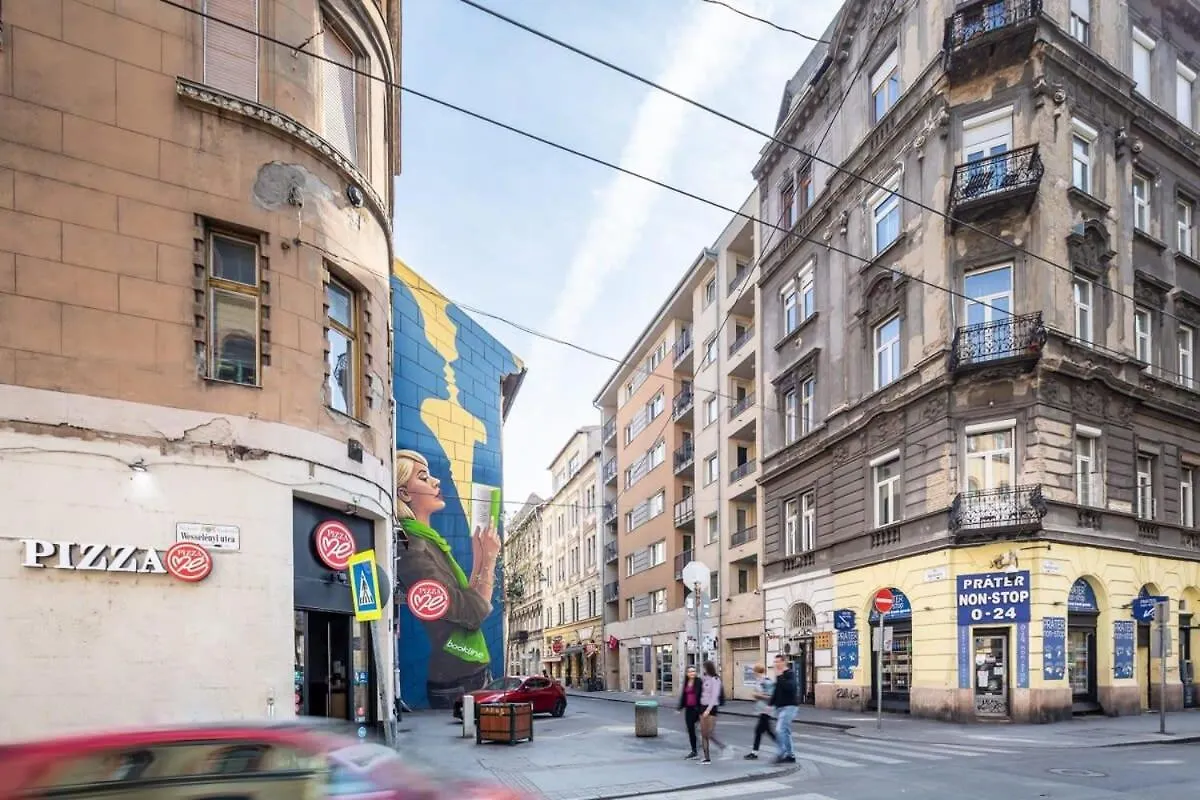 Apartment New Central And Convenient Budapest Hungary